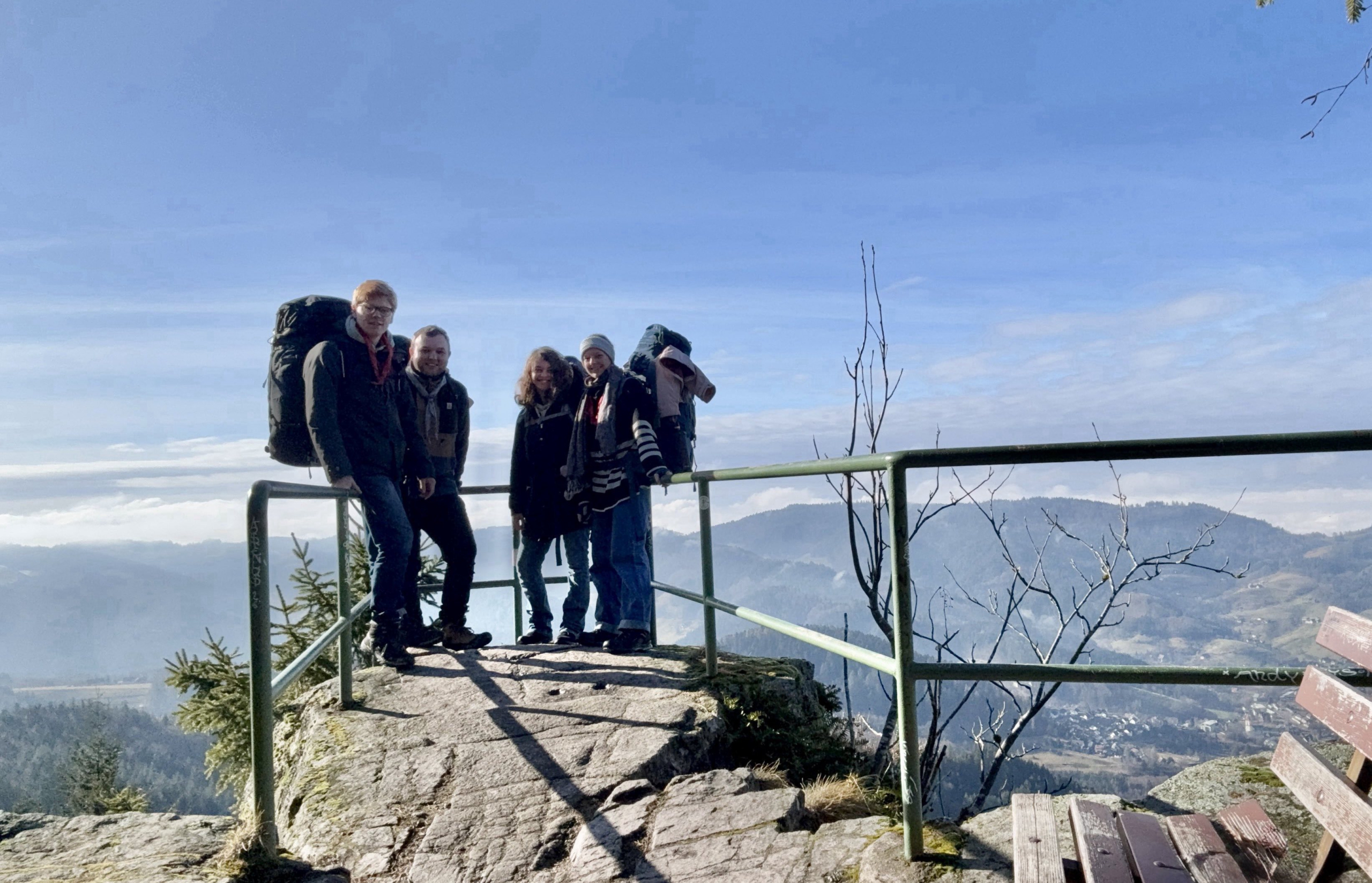 Roverbild_Brennte_Schrofen